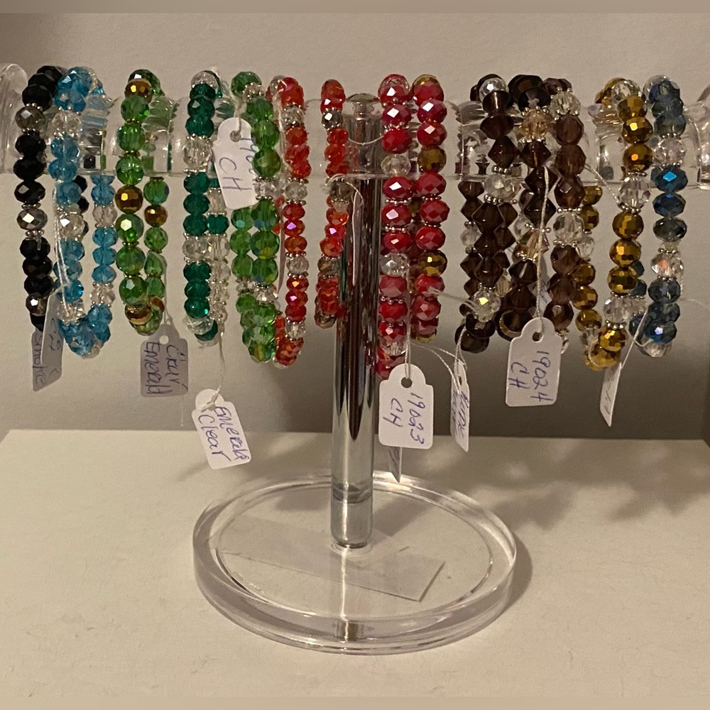 NEW Glitzy stretch bracelets